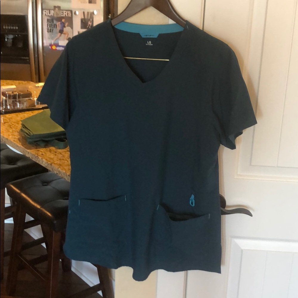 Scrub set